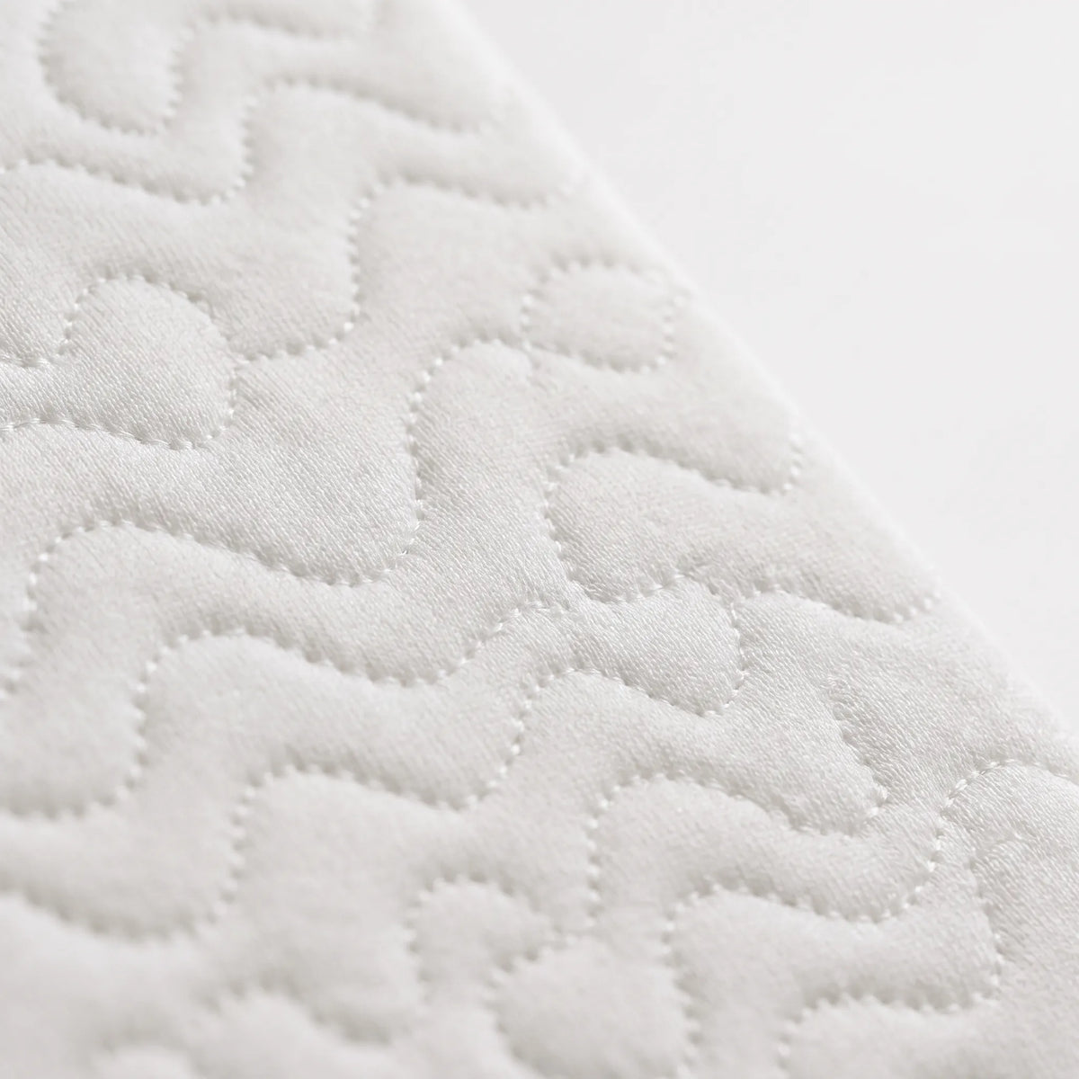 Elevo - Bed Wedge Pillow