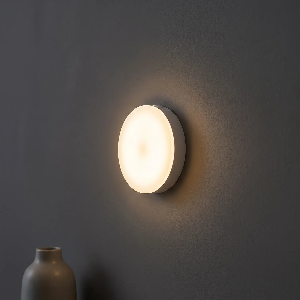 LumiGlow - Compact Wireless Motion Sensor Night Light